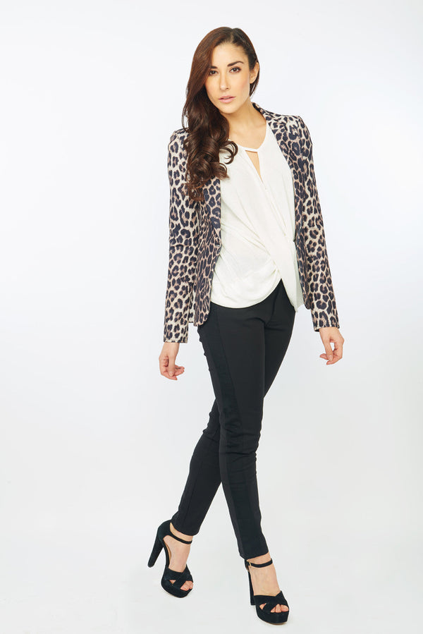 Blazer in Leopard Print